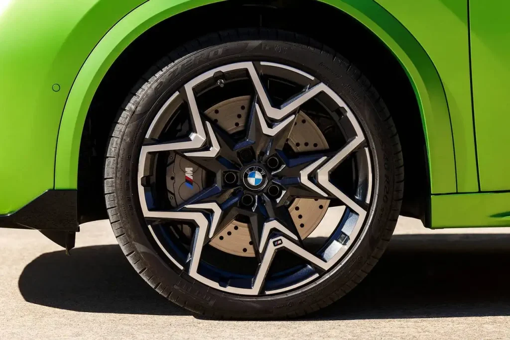 2025-BMW-X2-69