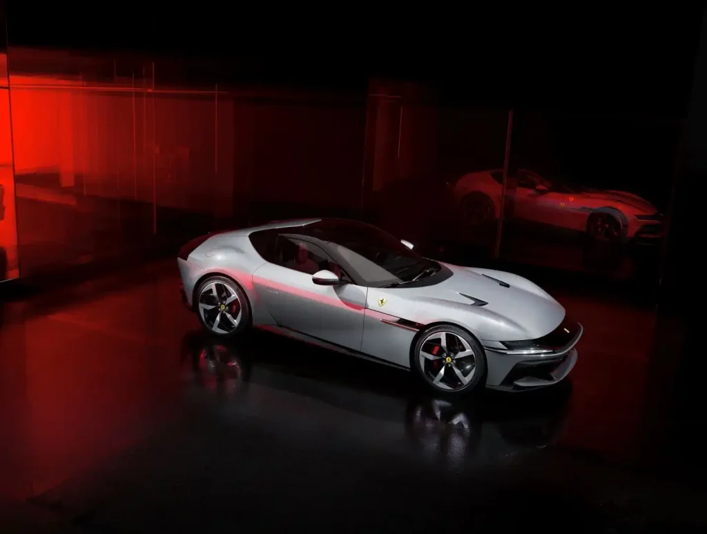 2025-Ferrari-12Cilindri-10