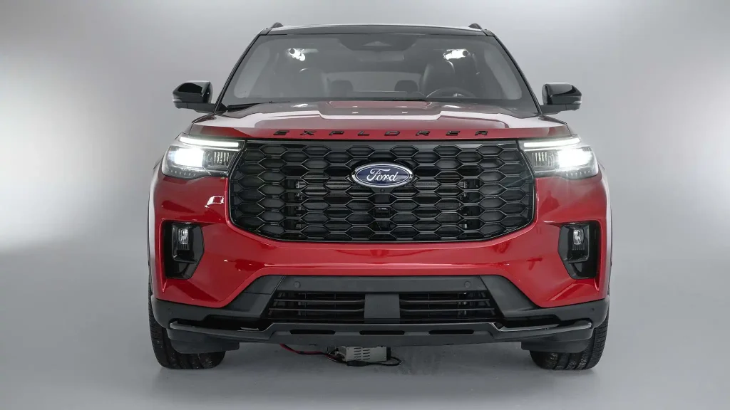 2025-Ford-Explorer-52