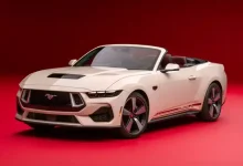 2025-Ford-Mustang-1