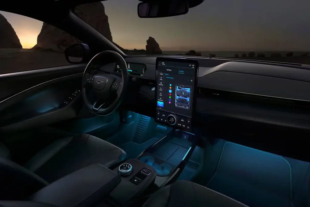 2025-Ford-Mustang-Mach-E-53