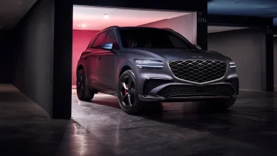 2025-Genesis-GV70-1