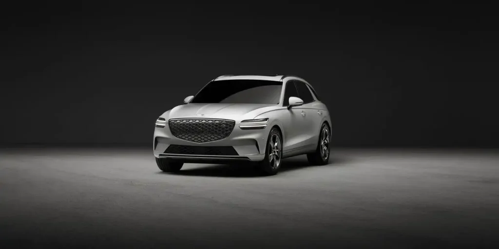 2025-Genesis-GV70-2
