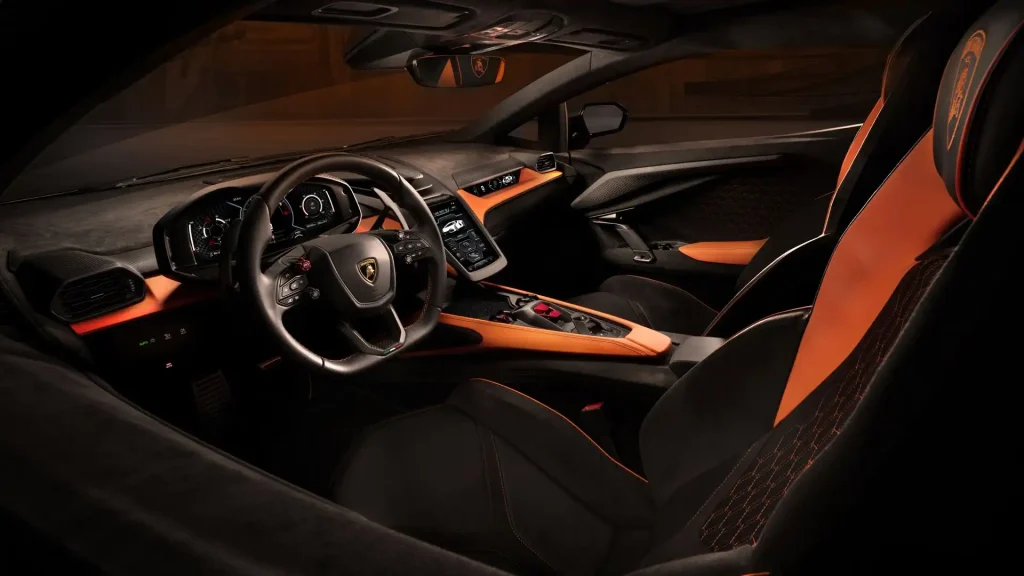 2025-Lamborghini-Revuelto-51