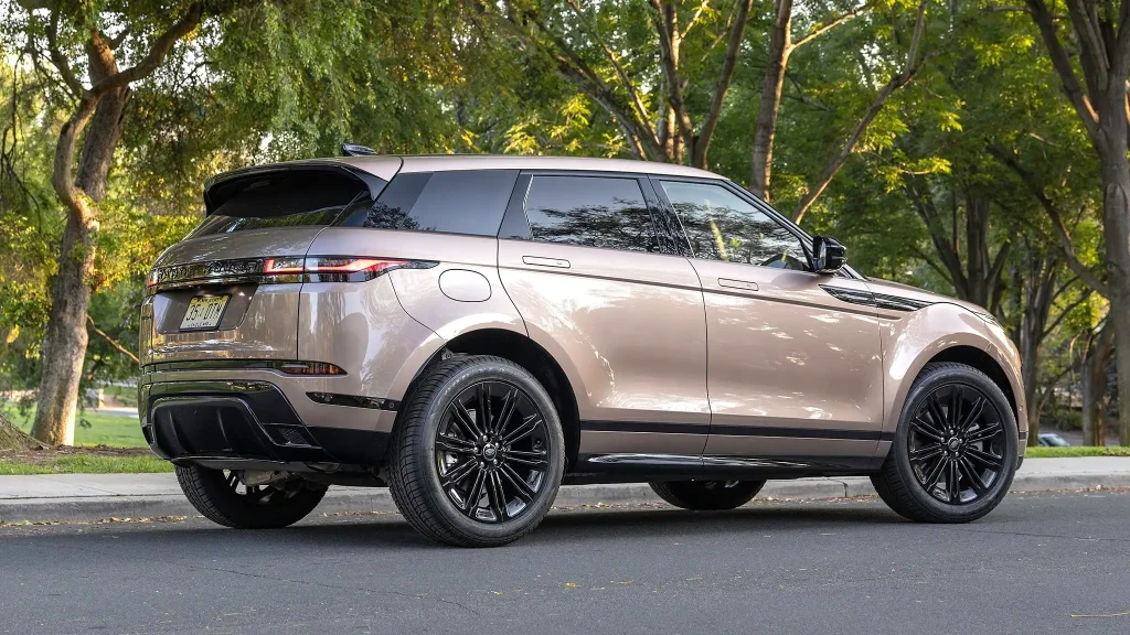 2025-Land-Rover-Range-Rover-Evoque-12