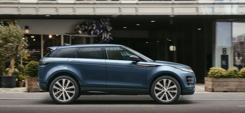 2025-Land-Rover-Range-Rover-Evoque-20