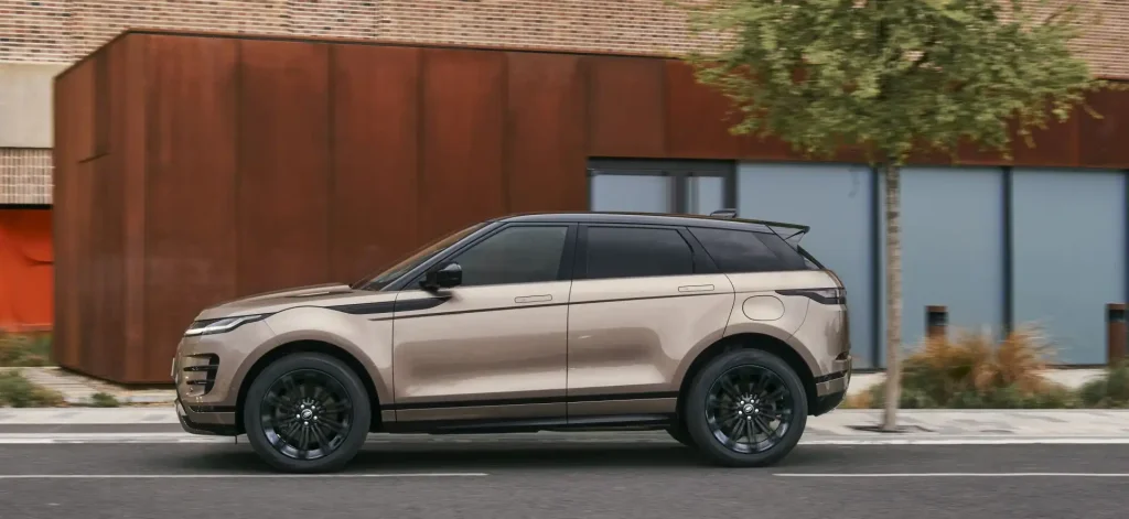 2025-Land-Rover-Range-Rover-Evoque-24