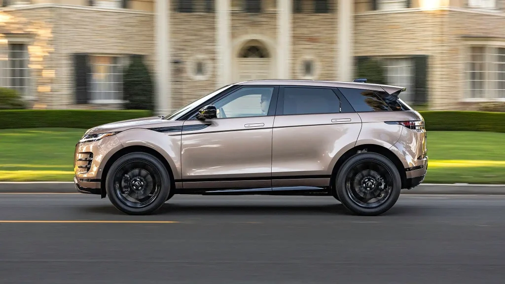 2025-Land-Rover-Range-Rover-Evoque-31