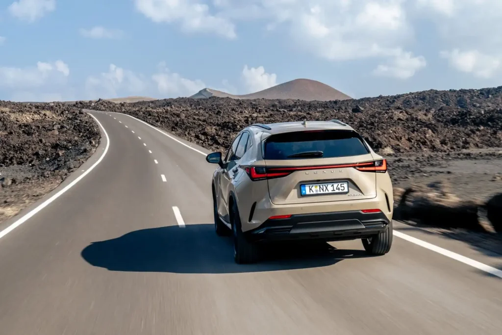 2025-Lexus-NX-34
