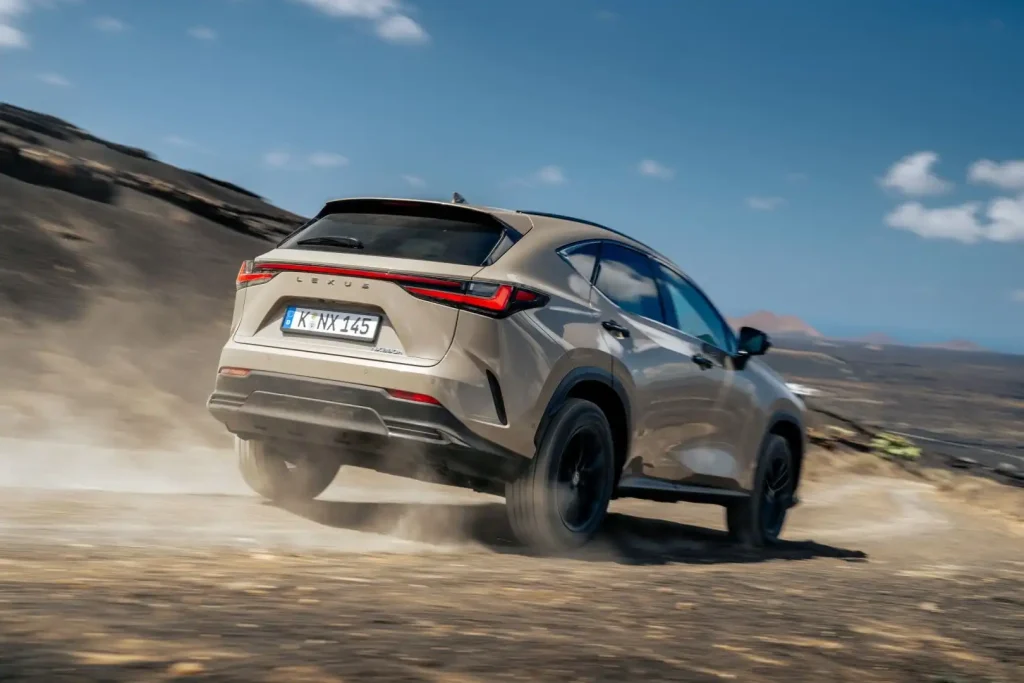 2025-Lexus-NX-43