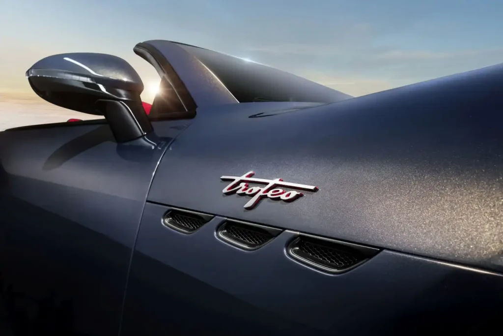 2025-Maserati-GranCabrio-84