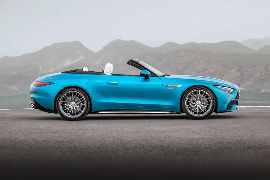 2025-Mercedes-AMG-SL-Class-10