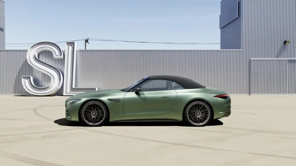 2025-Mercedes-AMG-SL-Class-19