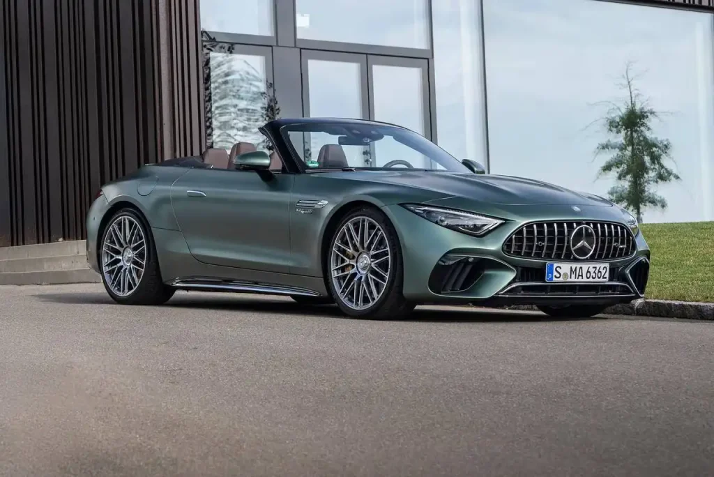 2025-Mercedes-AMG-SL-Class-29