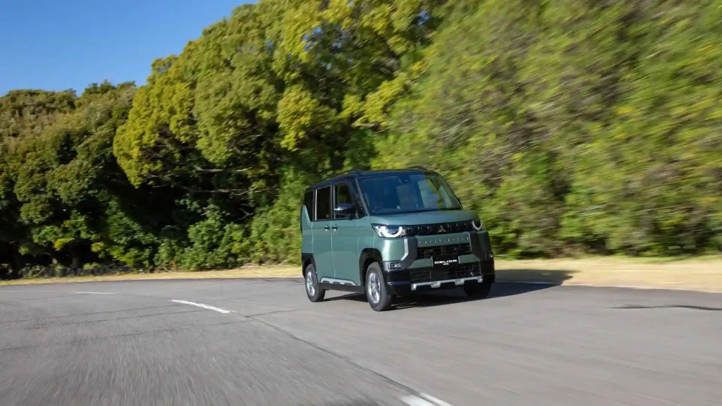 2026-Delica-Mini-27