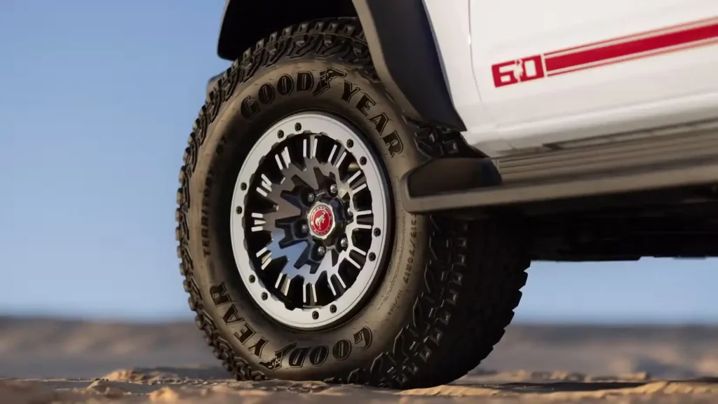 2026-Ford-Bronco-13