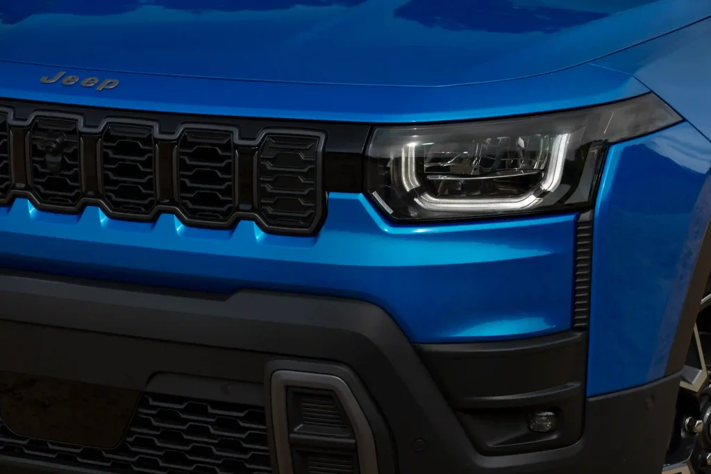 2026-Jeep-Cherokee-26