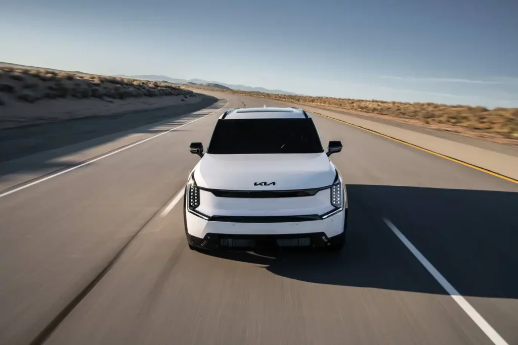 2026-Kia-EV9-43