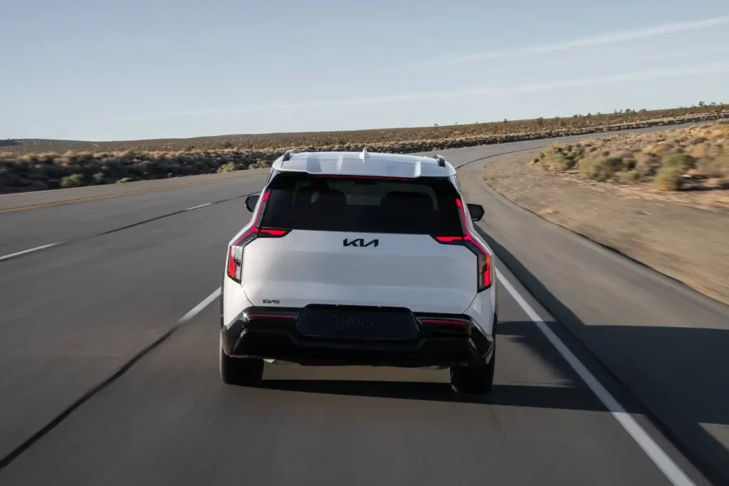 2026-Kia-EV9-46