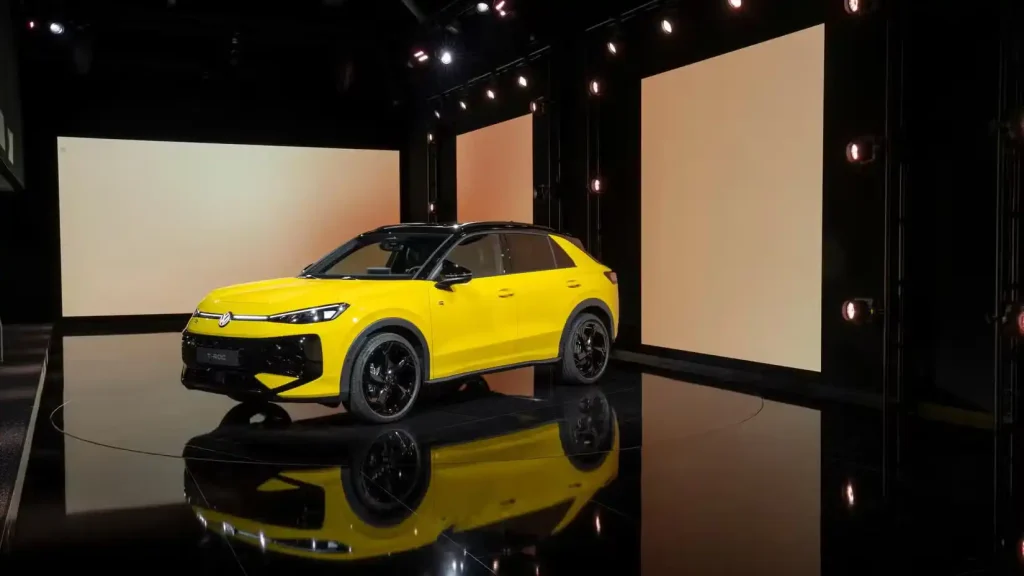 2026-VW-T-Roc-4
