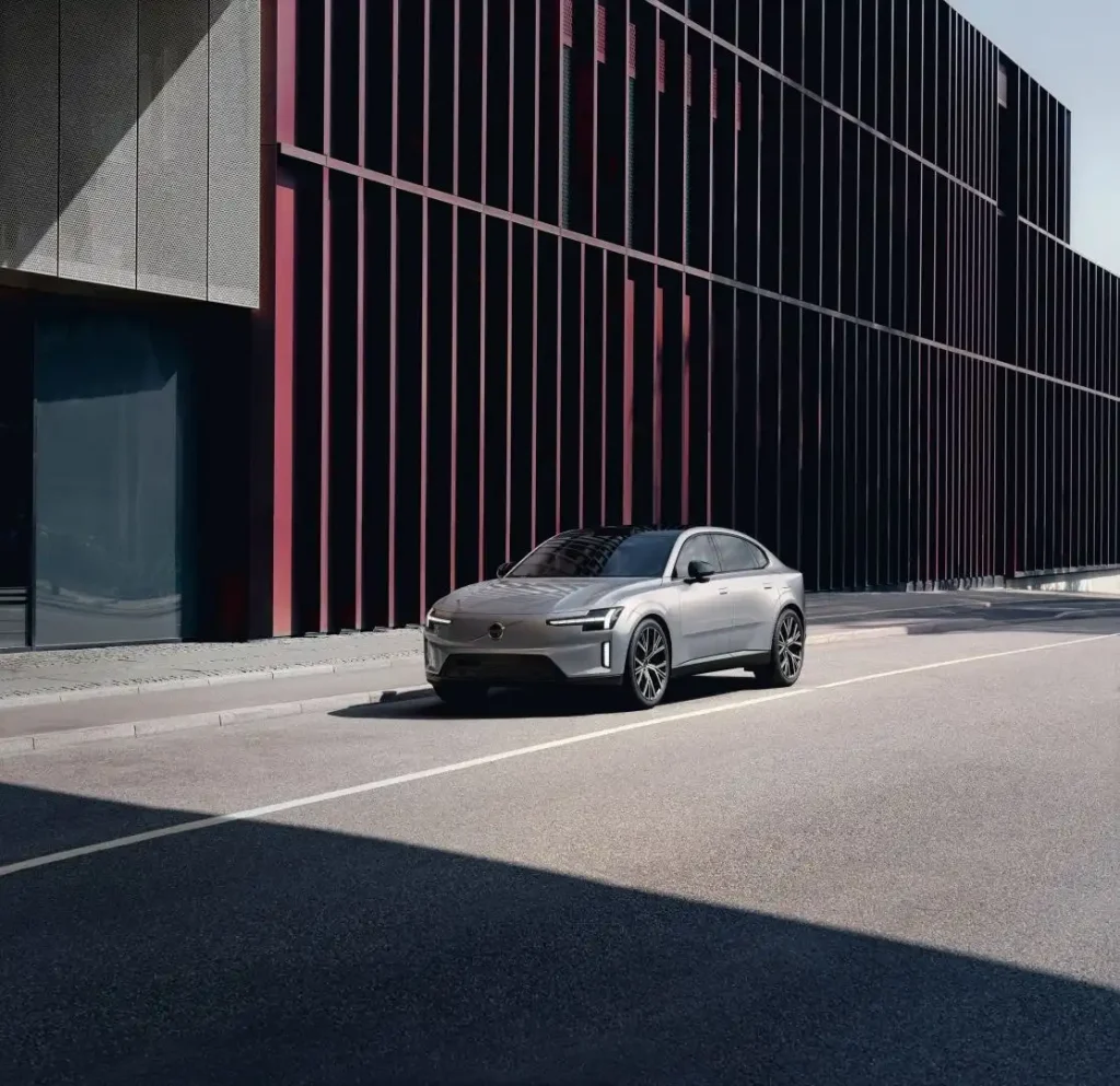 2026-Volvo-ES90-32