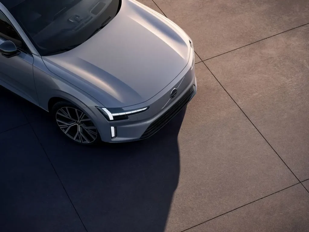 2026-Volvo-ES90-65