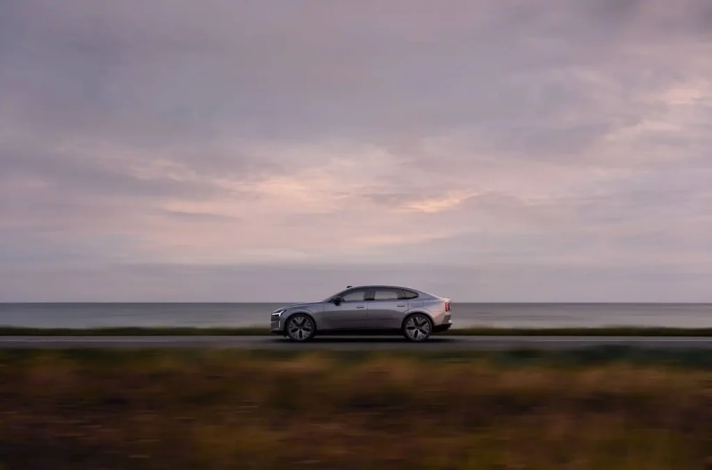 2026-Volvo-ES90-82