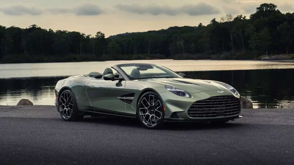 Aston-Martin-107