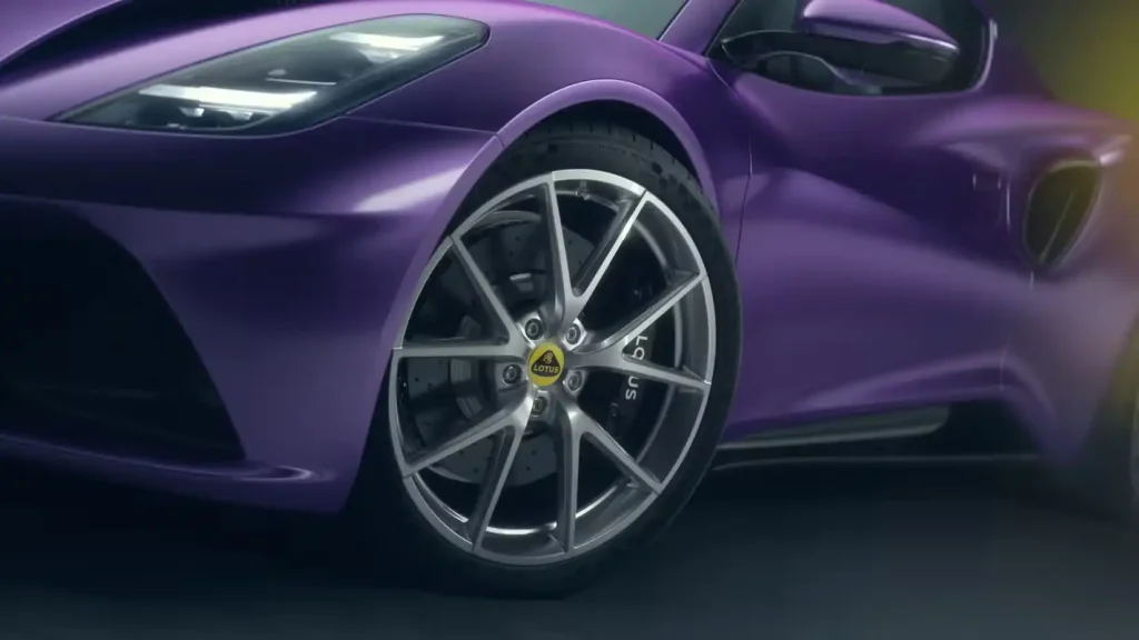 Lotus-Emira-19