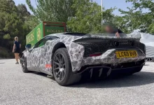 McLaren-Artura-1