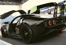 Rhino-Racing-RR01-1