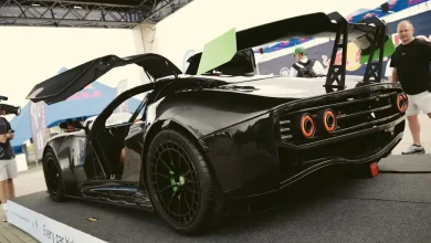 Rhino-Racing-RR01-1