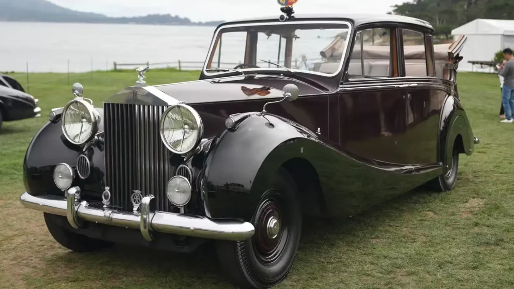 Rolls-Royce-104