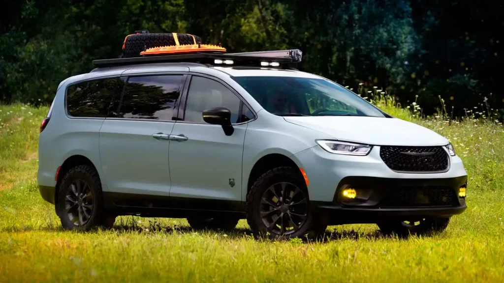 chrysler-pacifica-grizzly-peak-concept-3