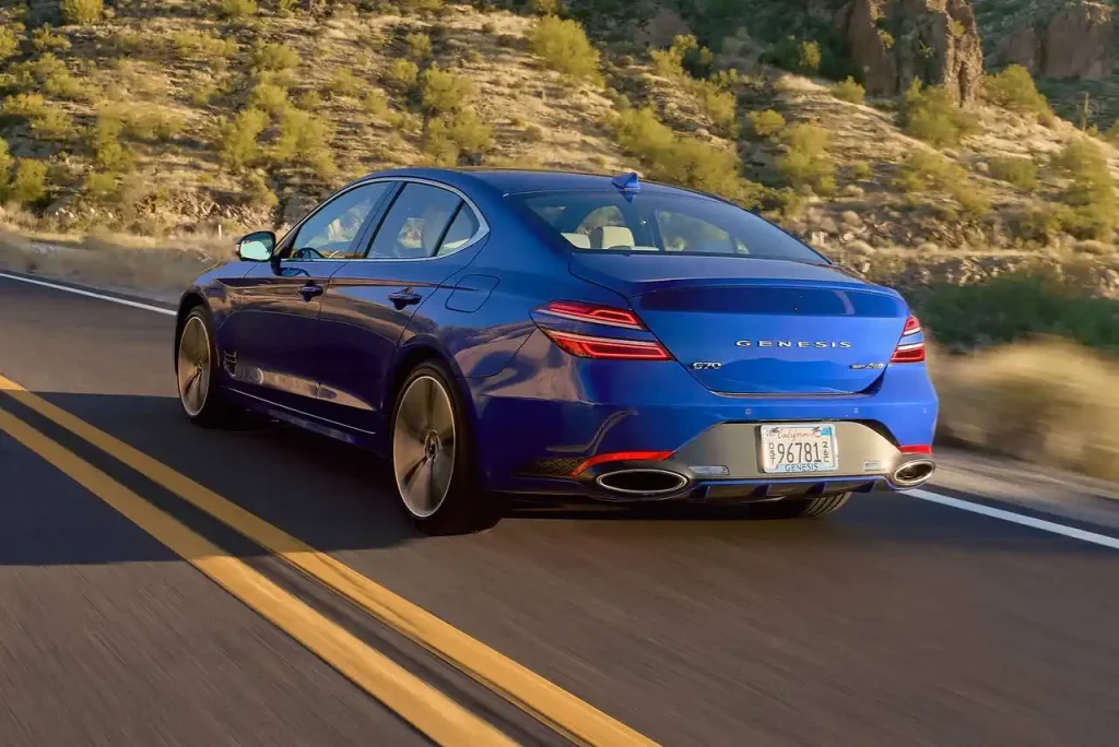 2024-Genesis-G70-18