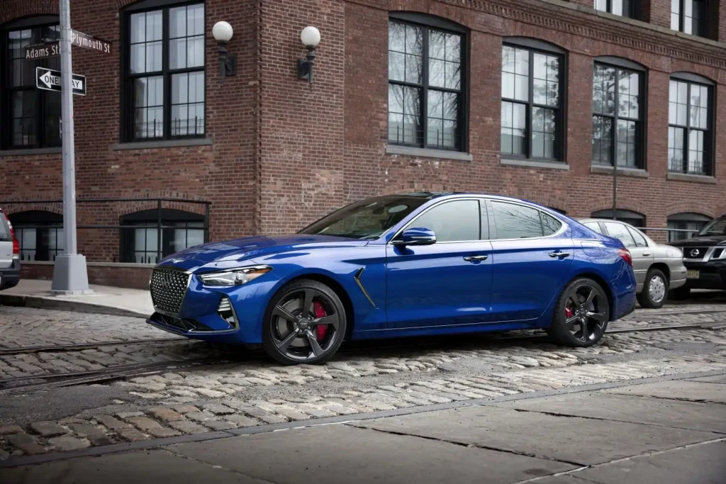 2024-Genesis-G70-9