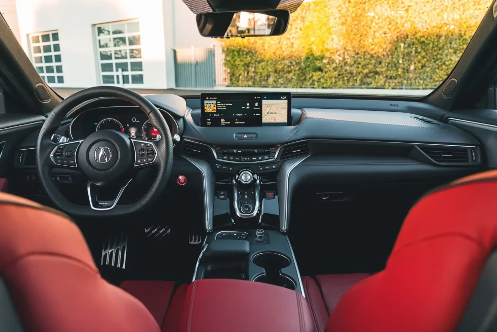 2025-Acura-TLX-30