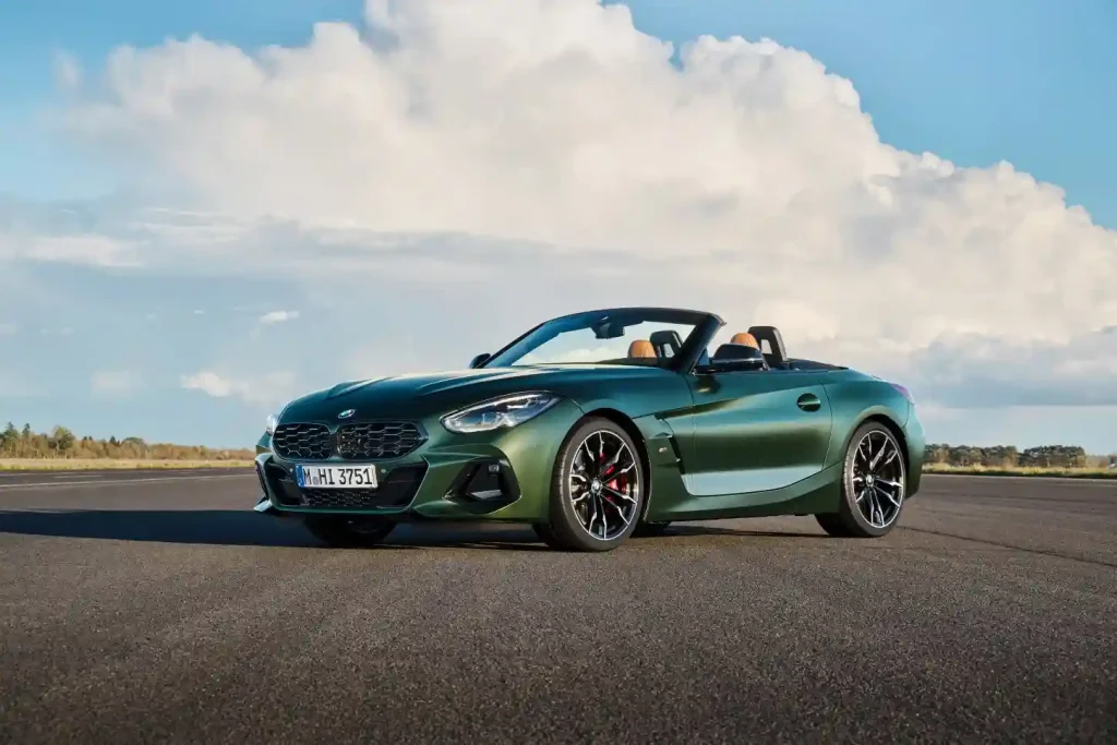 2025-BMW-Z4-11