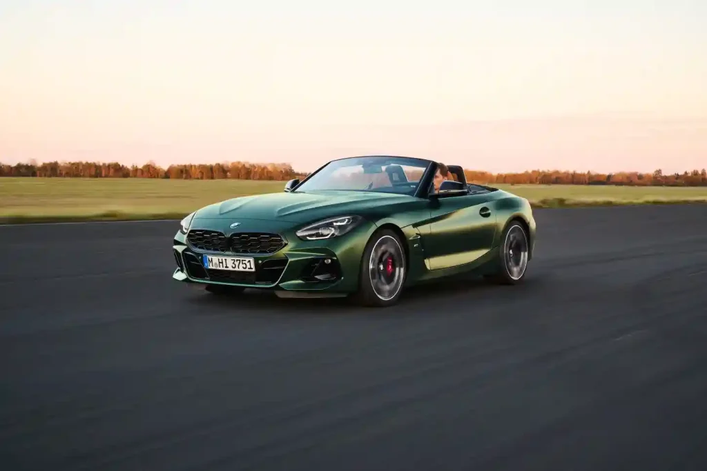 2025-BMW-Z4-25