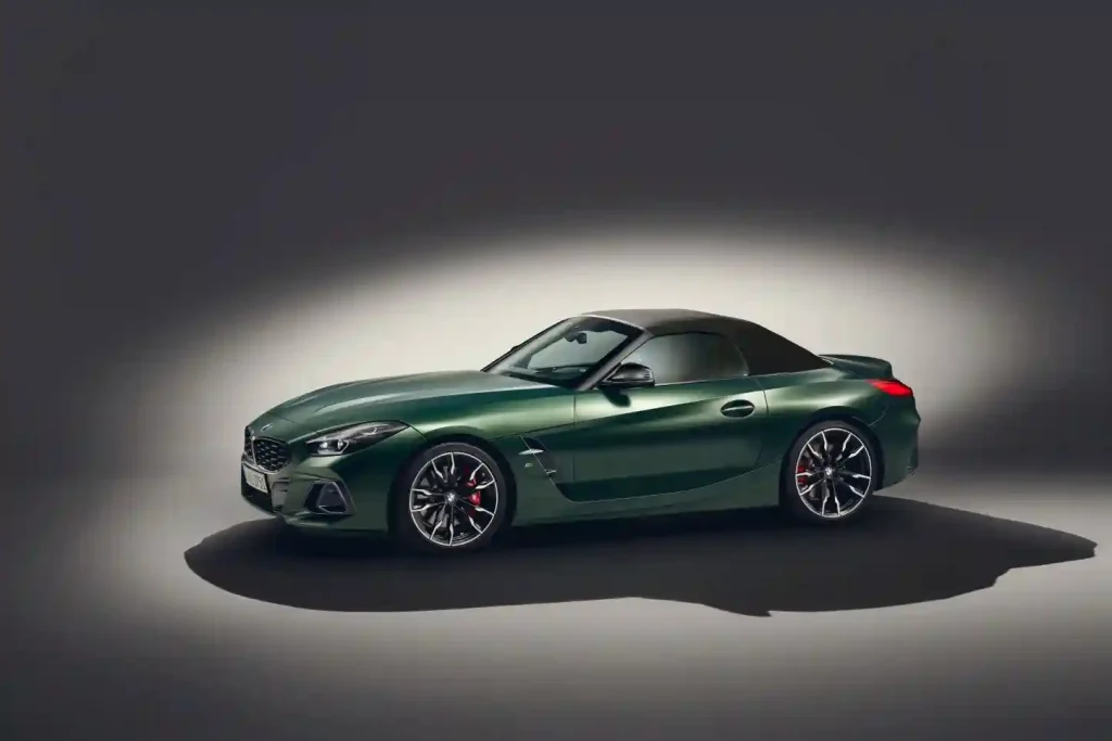 2025-BMW-Z4-3