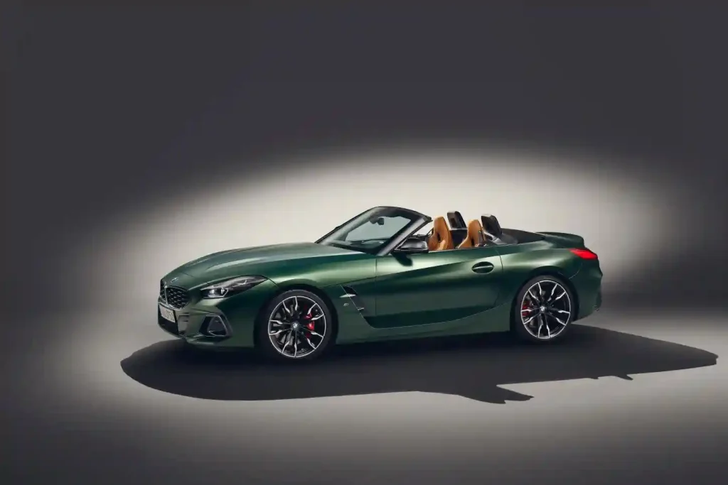2025-BMW-Z4-4