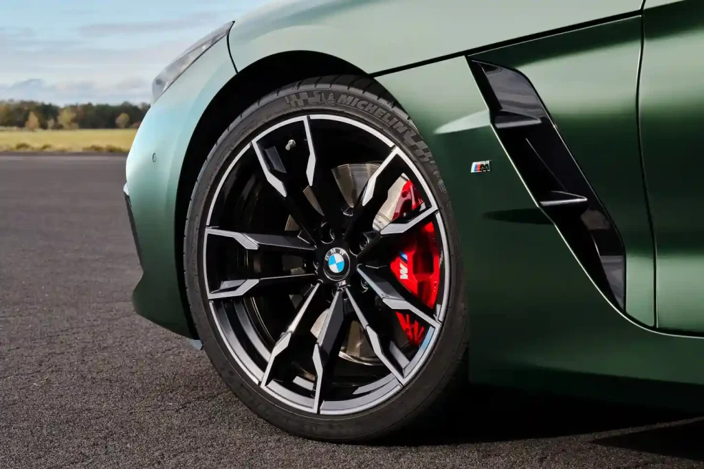 2025-BMW-Z4-48