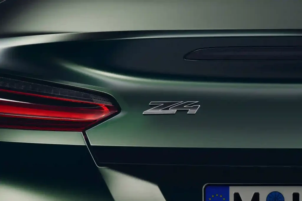 2025-BMW-Z4-52