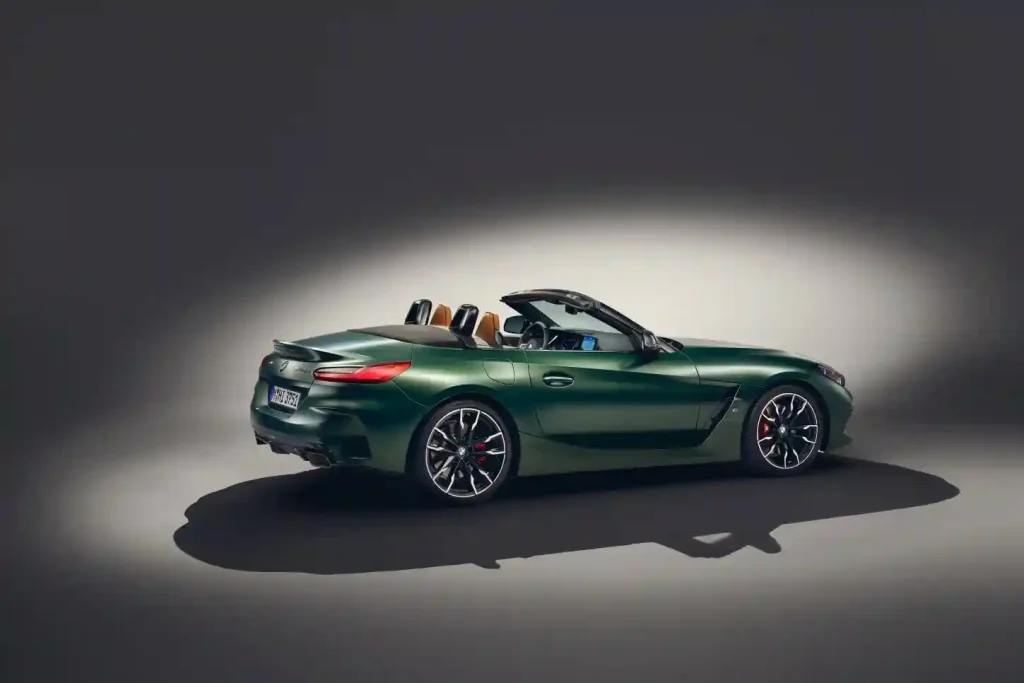 2025-BMW-Z4-6