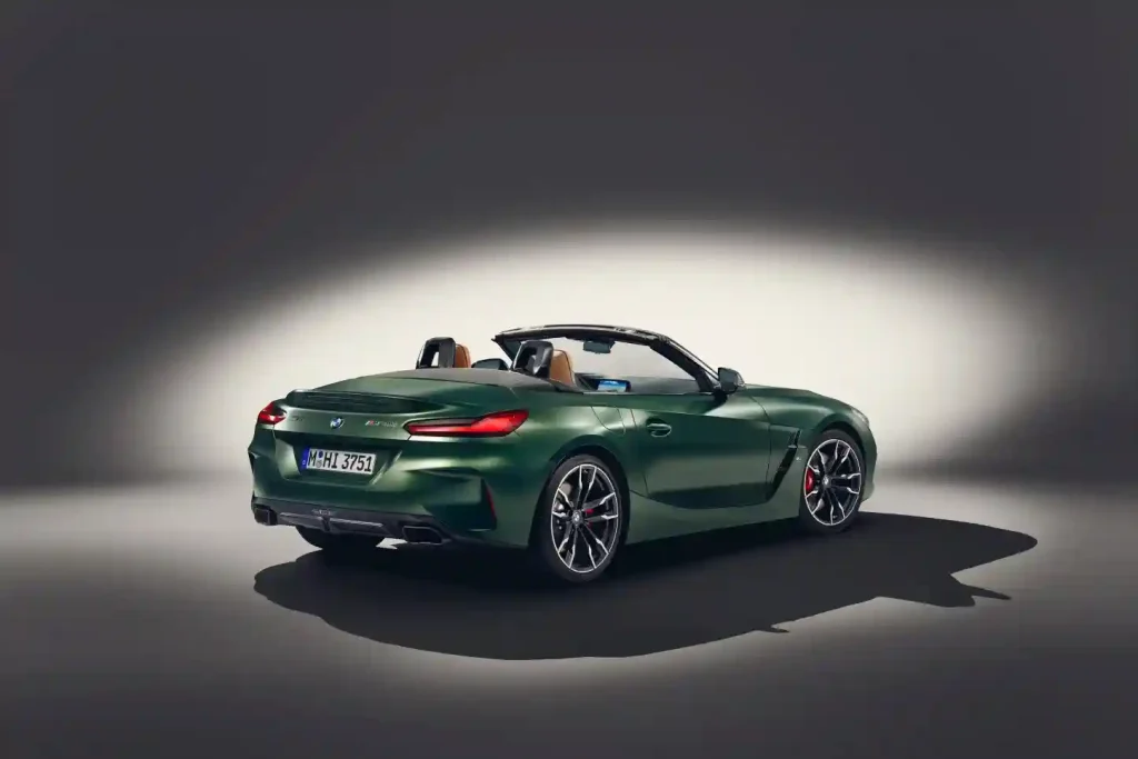 2025-BMW-Z4-7