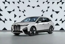 2025-BMW-iX-1