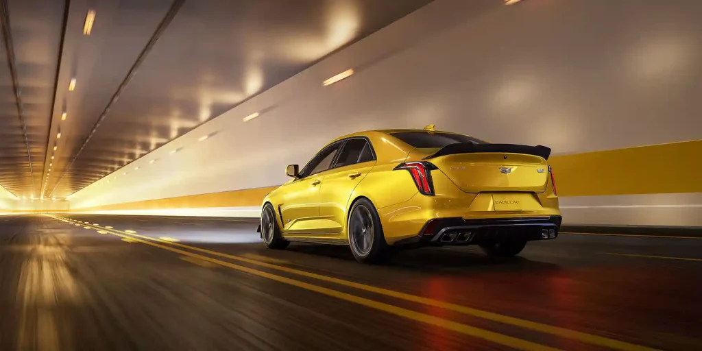 2025-Cadillac-CT4-V-Blackwing-14
