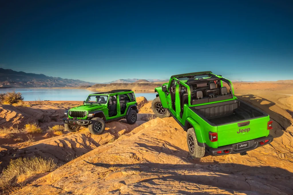 2025-Jeep-Wrangler-25