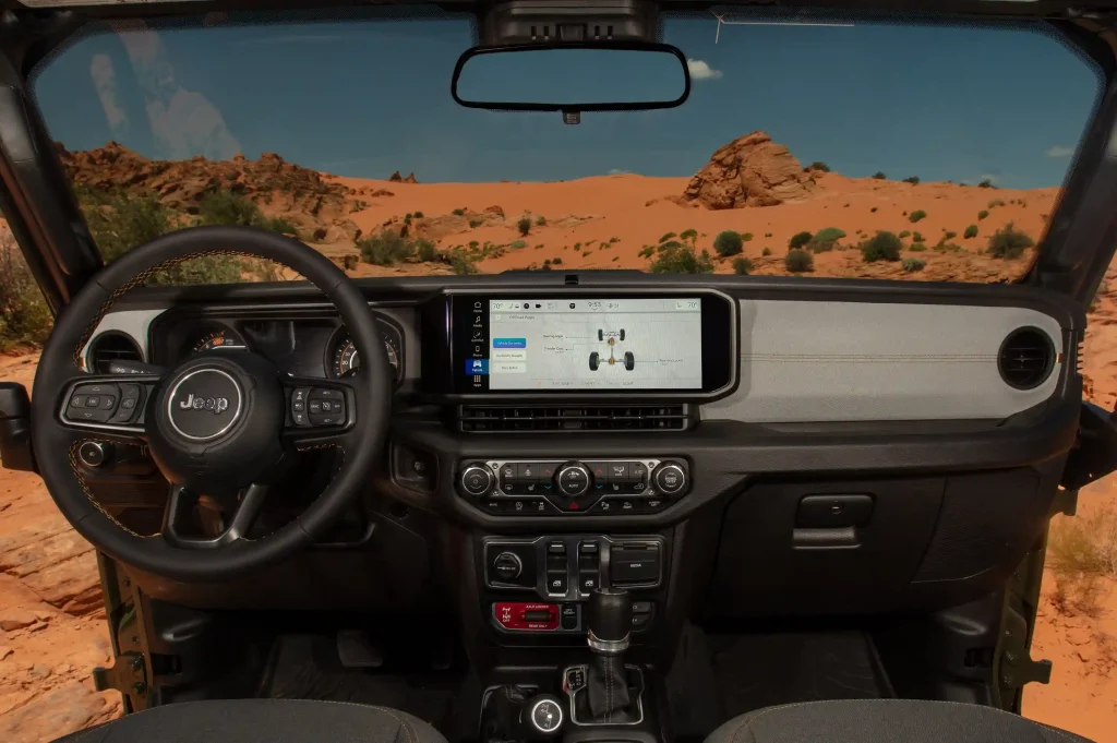 2025-Jeep-Wrangler-40