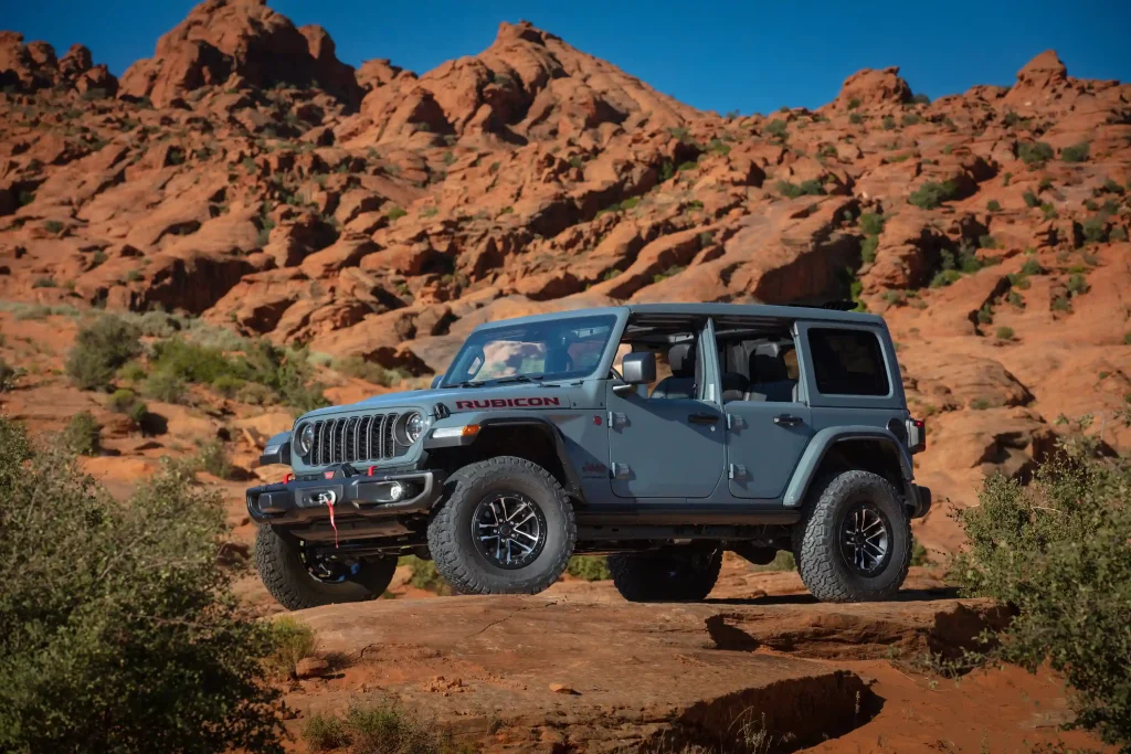 2025-Jeep-Wrangler-5